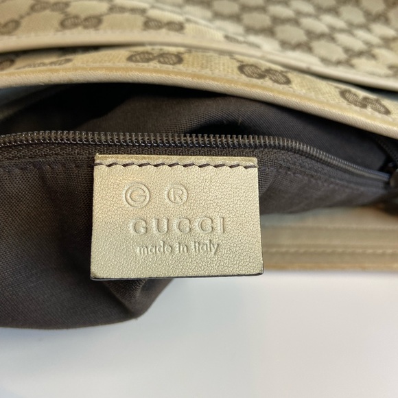 Gucci Monogram Canvas Vintage Crossbody - Picture 5 of 16